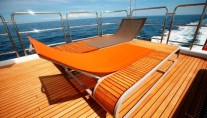 Quid Pro Quo -  Sunbed